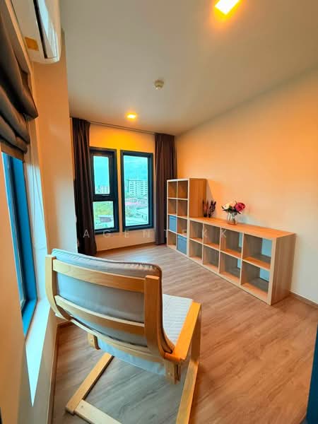 The Base Sukhumvit 50, Bangkok, Soi Roem Charoen 1, Sukhumvit 50 Road, Phra Kanong, Khlong Toei, Bangkok, 1 Bedroom, 42 sqm, Condo For Rent, by Agentbkk, 500502545 - DDproperty.com