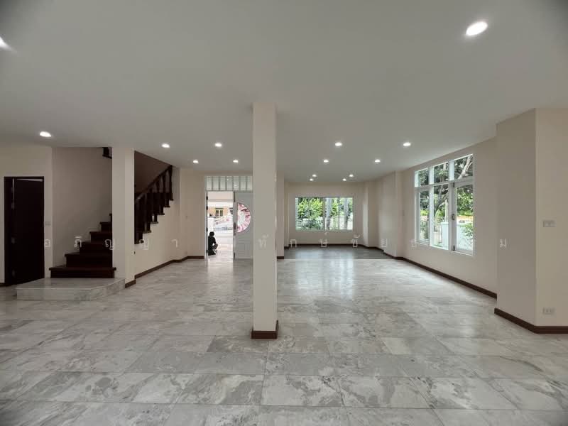 บ้านมณีรินทร์ มาสเตอร์พีซ, ปทุมธานี, บ้านกลาง, เมืองปทุมธานี, ปทุมธานี, 420 ตร.ม., บ้านเดี่ยว ให้เช่า, โดย อภิญญา พิทักษ์ชัยธรรม, 500502547 - DDproperty.com