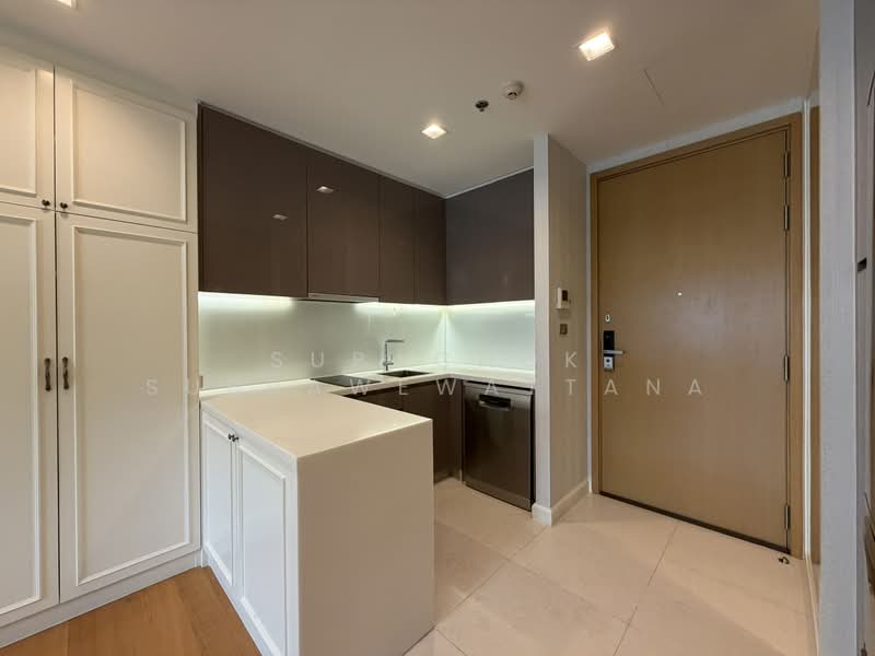 Hyde Sukhumvit 13, Bangkok, 13 Sukhumvit Road, Khlongtoei Nua, Watthana, Bangkok, 3 Bedrooms, 149 sqm, Condo For Rent, by Supachok Subrawewattana, 500502563 - DDproperty.com