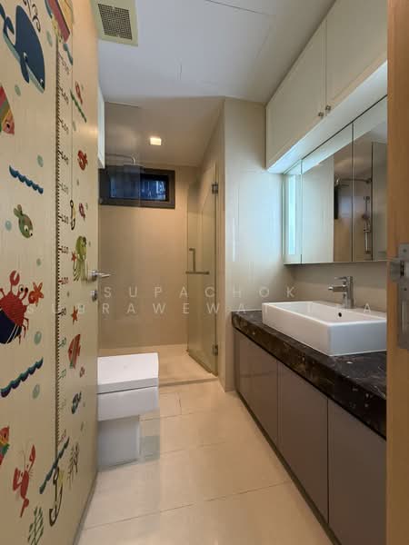 Hyde Sukhumvit 13 : ไฮด์ สุขุมวิท 13, กรุงเทพ, 13 ซอยสุขุมวิท 13, คลองเตยเหนือ, วัฒนา, กรุงเทพ, 149 ตร.ม., คอนโด ให้เช่า, โดย Supachok Subrawewattana, 500502563 - DDproperty.com