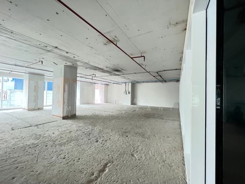พื้นที่ให้เช่าสาทร ช่องนนทรี : Space for rent Sathorn, Chong nonsi, กรุงเทพ, ยานนาวา, สาทร, กรุงเทพ, 77 ตร.ม., พื้นที่ขายของ ให้เช่า, โดย Sumitara Sampattavanija, 500502576 - DDproperty.com