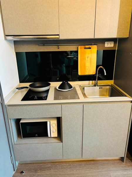 IDEO Sukhumvit 93, Bangkok, 2331 Soi Sukhumvit 93, Bang Chak, Phra Khanong, Bangkok, 1 Bedroom, 35 sqm, Condo For Rent, by Agentbkk, 500502579 - DDproperty.com