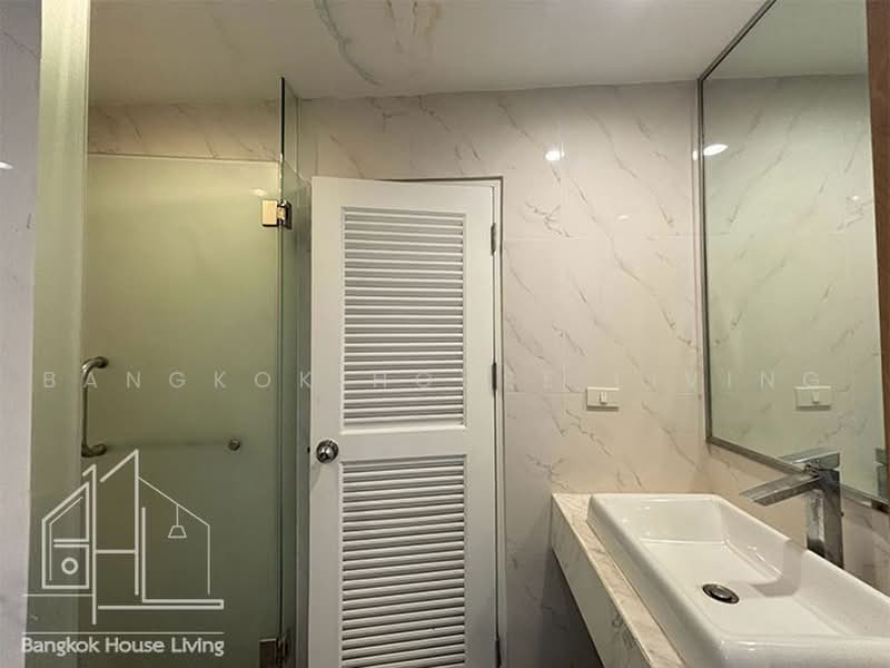 Baan Thai Living Ekkamai, Bangkok, 40 Soi Pridi Banomyong 31, Khlong Tan Nua, Watthana, Bangkok, 3 Bedrooms, 434 sqm, Condo For Rent, by Bangkok House Living, 500502582 - DDproperty.com
