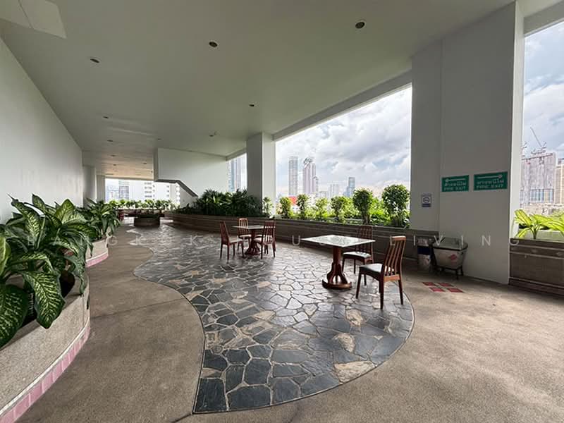 Baan Thai Living Ekkamai, Bangkok, 40 Soi Pridi Banomyong 31, Khlong Tan Nua, Watthana, Bangkok, 3 Bedrooms, 434 sqm, Condo For Rent, by Bangkok House Living, 500502582 - DDproperty.com