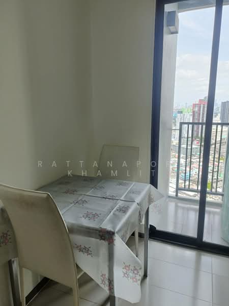 The Base Park West Sukhumvit 77, Bangkok, 11 Soi Sukhumvit 77 Sukhumvit Road, Phra Kanong Nua, Watthana, Bangkok, 1 Bedroom, 27 sqm, Condo For Rent, by Rattanaporn Khamlit, 500502585 - DDproperty.com