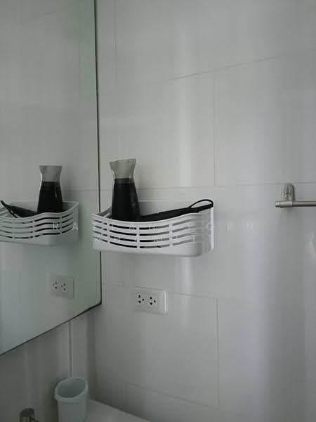 The Base Park West Sukhumvit 77, Bangkok, 11 Soi Sukhumvit 77 Sukhumvit Road, Phra Kanong Nua, Watthana, Bangkok, 1 Bedroom, 27 sqm, Condo For Rent, by Rattanaporn Khamlit, 500502585 - DDproperty.com