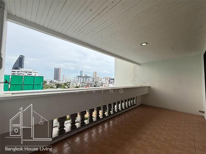 GM Mansion, Bangkok, 5 Soi Sukhumvit 30, Khlong Tan Nua, Watthana, Bangkok, 4 Bedrooms, 450 sqm, Condo For Rent, by Bangkok House Living, 500502590 - DDproperty.com