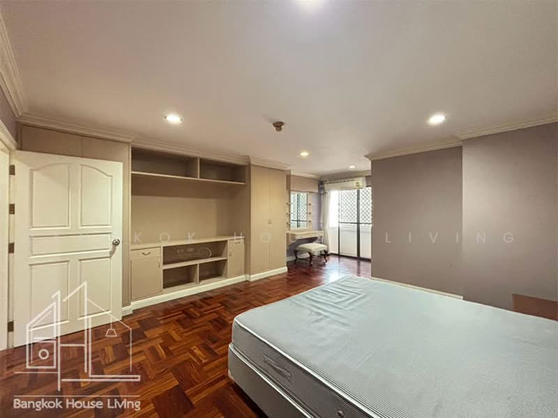 GM Mansion, Bangkok, 5 Soi Sukhumvit 30, Khlong Tan Nua, Watthana, Bangkok, 4 Bedrooms, 450 sqm, Condo For Rent, by Bangkok House Living, 500502590 - DDproperty.com