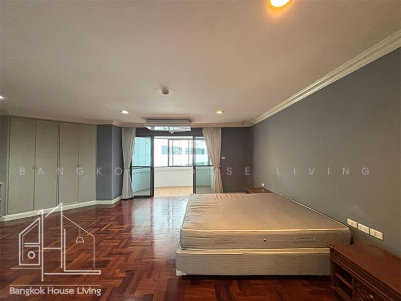 GM Mansion, Bangkok, 5 Soi Sukhumvit 30, Khlong Tan Nua, Watthana, Bangkok, 4 Bedrooms, 450 sqm, Condo For Rent, by Bangkok House Living, 500502590 - DDproperty.com