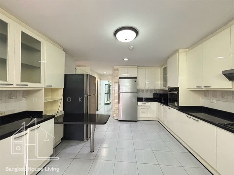 GM Mansion, Bangkok, 5 Soi Sukhumvit 30, Khlong Tan Nua, Watthana, Bangkok, 4 Bedrooms, 450 sqm, Condo For Rent, by Bangkok House Living, 500502590 - DDproperty.com