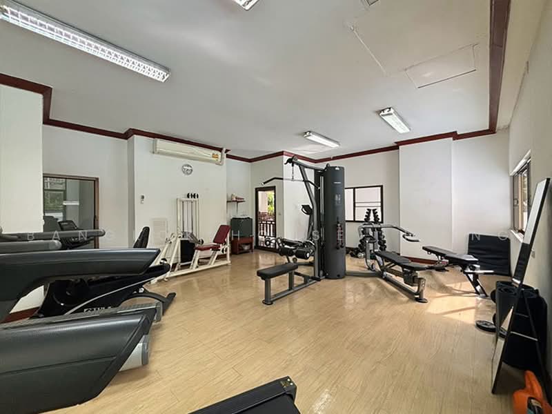GM Mansion, Bangkok, 5 Soi Sukhumvit 30, Khlong Tan Nua, Watthana, Bangkok, 4 Bedrooms, 450 sqm, Condo For Rent, by Bangkok House Living, 500502590 - DDproperty.com