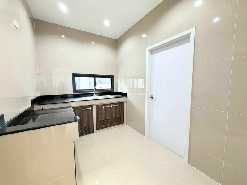 Saransiri Tiwanon Chaengwattana, Pathum Thani, Ban Mai, Muang Pathum Thani, Pathum Thani, 3 Bedrooms, 180 sqm, Single Detached House For Sale, by เอนก, 500502591 - DDproperty.com