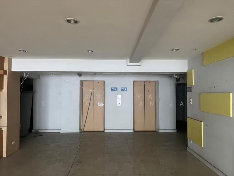 Building for rent Victory Monument, Phaya Thai, Bangkok, Thanon Phaya Thai, Ratchathewi, Bangkok, , 2,000 sqm, Retail Space For Rent, by Sumitara Sampattavanija, 500502594 - DDproperty.com