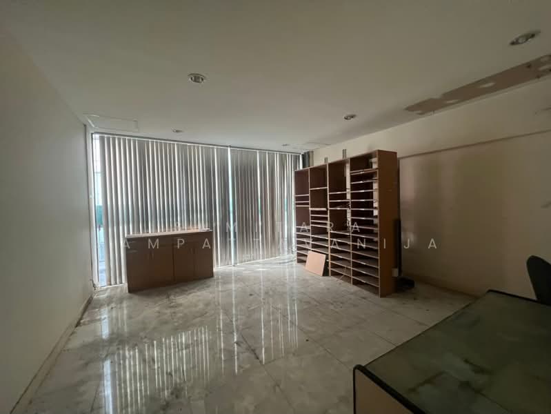 อาคารให้เช่าอนุสาวรีย์ พญาไท : Building for rent Victory Monument, Phaya Thai, กรุงเทพ, ถนนพญาไท, ราชเทวี, กรุงเทพ, 2,000 ตร.ม., พื้นที่ขายของ ให้เช่า, โดย Sumitara Sampattavanija, 500502594 - DDproperty.com