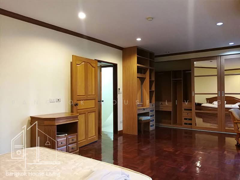 Promsak Mansion, Bangkok, สุขุมวิท 3 Sukhumvit, Khlong Tan Nua, Watthana, Bangkok, 3 Bedrooms, 200 sqm, Condo For Rent, by Bangkok House Living, 500502600 - DDproperty.com