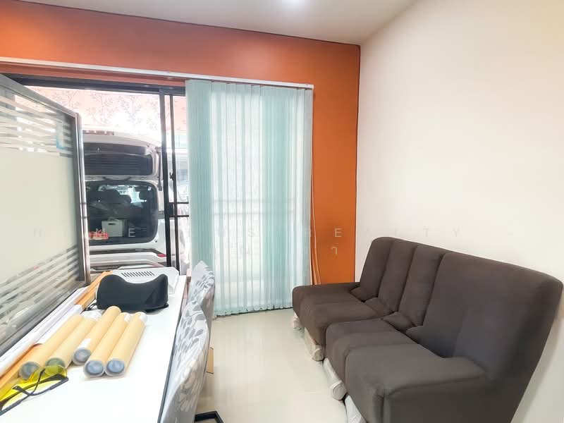 Patio Srinakarin-Rama 9, Bangkok, Krungthep Kreetha Road, Hua Mak, Bang Kapi, Bangkok, 3 Bedrooms, 160 sqm, Townhouse For Sale, by HOMEPLUS REALTY - คุณมิรา, 500502620 - DDproperty.com