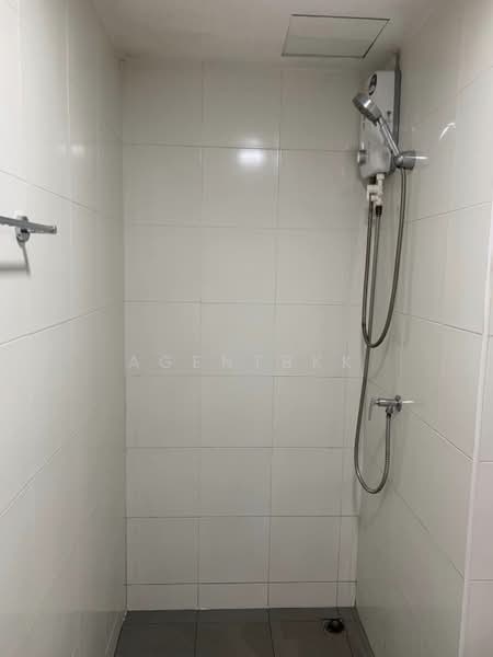 Notting Hill Sukhumvit-Praksa, Samut Prakan, 188 Moo 1 Thanon Phraeksa, Tai Ban Mai, Muang Samut Prakarn, Samut Prakan, 1 Bedroom, 24 sqm, Condo For Sale, by Agentbkk, 500502628 - DDproperty.com