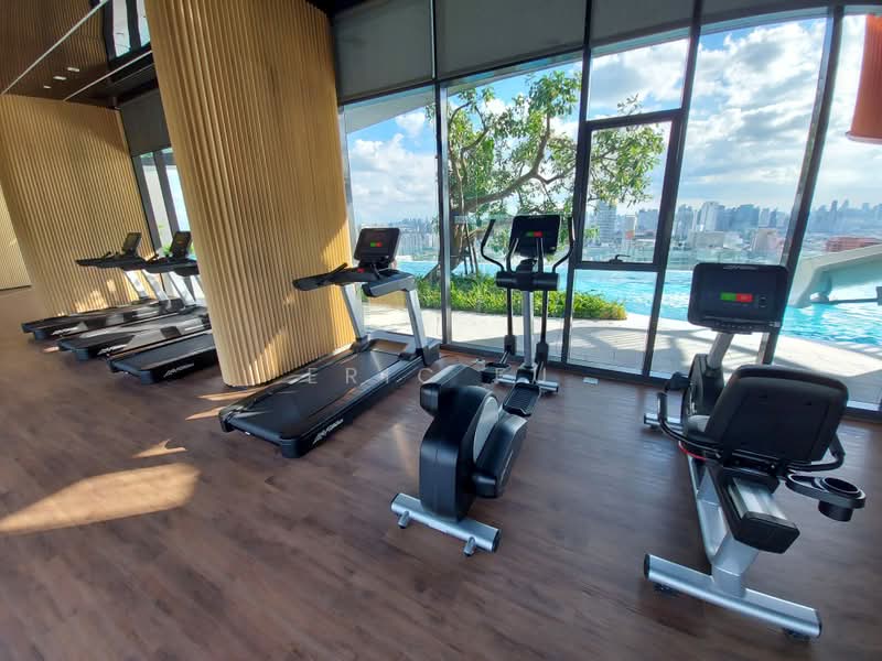 XT Huaikhwang, Bangkok, 244 Ratchadaphisek Road, Huai Khwang, Bangkok, 1 Bedroom, 36 sqm, Condo For Rent, by Eric Fu, 500502655 - DDproperty.com