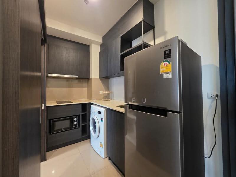 XT Huaikhwang, Bangkok, 244 Ratchadaphisek Road, Huai Khwang, Bangkok, 1 Bedroom, 36 sqm, Condo For Rent, by Eric Fu, 500502655 - DDproperty.com