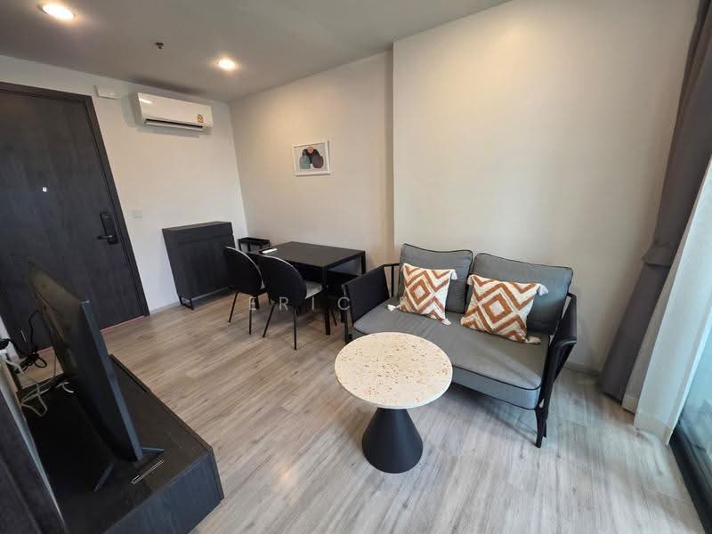 XT Huaikhwang, Bangkok, 244 Ratchadaphisek Road, Huai Khwang, Bangkok, 1 Bedroom, 36 sqm, Condo For Rent, by Eric Fu, 500502655 - DDproperty.com
