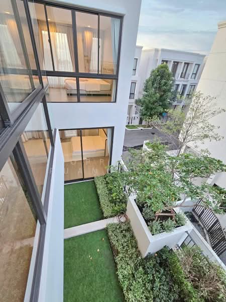Aerie Srinakarin-Krungthepkreetha, Bangkok, Srinakarin - Romklao Road, Khlong Song Ton Nun, Lat Krabang, Bangkok, 5 Bedrooms, 390 sqm, Single Detached House For Rent, by Noppawan Ruangdech, 500502658 - DDproperty.com