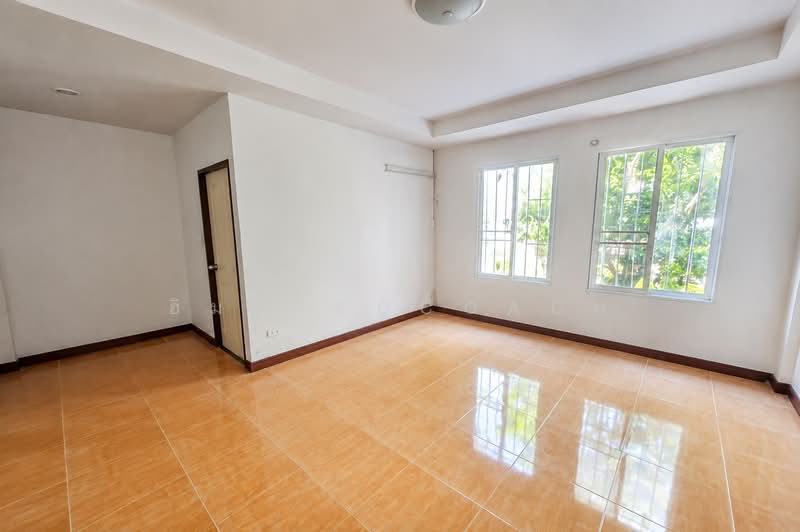 หมู่บ้านรมันยา, Nonthaburi, นครอินทร์, Bang Khu Wiang, Bang Kruai, Nonthaburi, 4 Bedrooms, 185 sqm, Townhouse For Sale, by ฮิม RedCoach, 500502659 - DDproperty.com