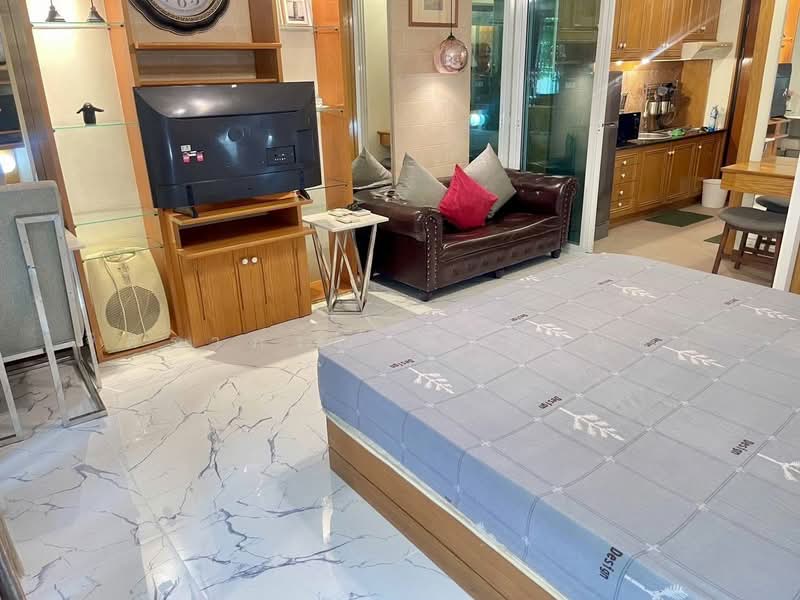 Pipat Place, Bangkok, 37 Soi Sathon 6, Silom, Bang Rak, Bangkok, Studio, 33 sqm, Condo For Rent, by จิตราภรณ์ พิมพ์จันทร์, 500502689 - DDproperty.com