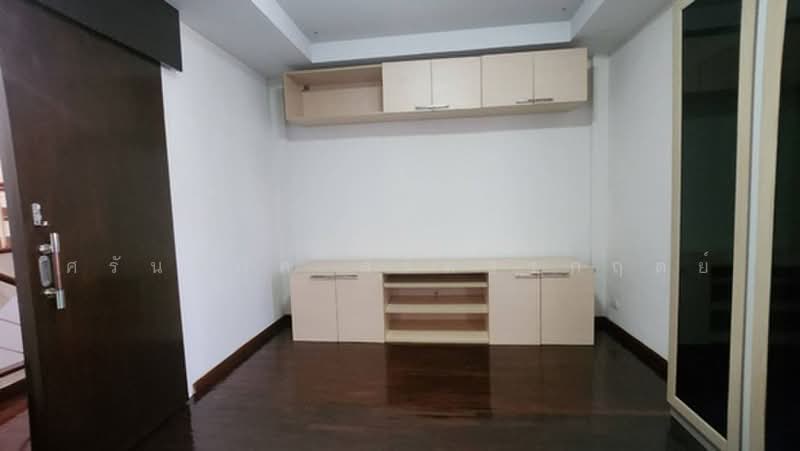 Supalai, Bangkok, นวลจันทร์, Nuan Chan, Bueng Kum, Bangkok, 4 Bedrooms, 205 sqm, Townhouse For Rent, by ศรันย์ภัค สรัลสรกฤตย์, 500502700 - DDproperty.com