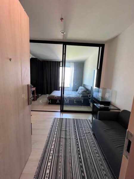 Life Asoke, Bangkok, Asoke-Dindang Road, Bang Kapi, Huai Khwang, Bangkok, 1 Bedroom, 30 sqm, Condo For Rent, by Rattanaporn Khamlit, 500502725 - DDproperty.com