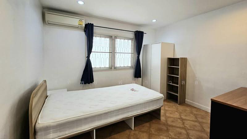 Sammakon Ramkhamhaeng, Bangkok, Ramkhamhaeng Road, Saphan Sung, Bangkok, 4 Bedrooms, 200 sqm, Single Detached House For Sale, by Pornthip Flavell, 500502760 - DDproperty.com