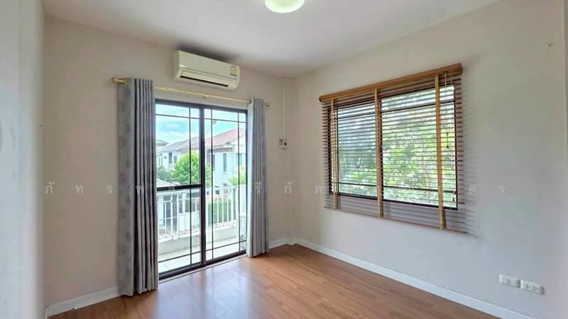 Mantana Lake Watcharapol, Bangkok, Sukhaphiban 5 Road, O-Ngoen, Sai Mai, Bangkok, 6 Bedrooms, 300 sqm, Single Detached House For Sale, by ภัทรพล ศรีกัลยาณบุตร, 500502767 - DDproperty.com