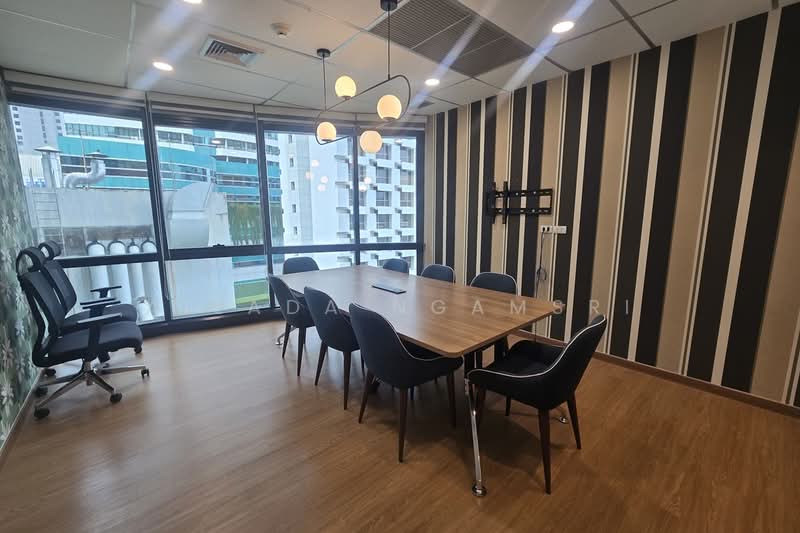 เพรสซิเดนท์ทาวเวอร์, กรุงเทพ, 971,973 Phloenchit Road, Lumpini,, ลุมพินี, ปทุมวัน, กรุงเทพ, 196 ตร.ม., สำนักงาน ให้เช่า, โดย Ailada Ngamsri, 500502780 - DDproperty.com