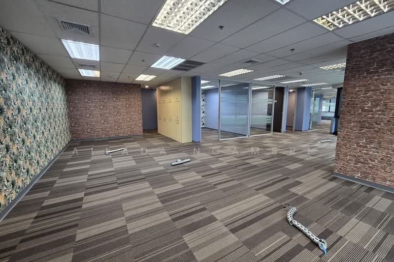 President Tower, Bangkok, 971,973 Phloenchit Road, Lumpini,, Lumphini, Pathum Wan, Bangkok, , 363 sqm, Office Space For Rent, by Ailada Ngamsri, 500502790 - DDproperty.com