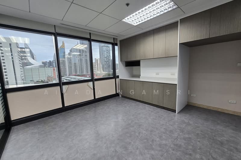 President Tower, Bangkok, 971,973 Phloenchit Road, Lumphini, Pathum Wan, Bangkok, , 298 sqm, Office Space For Rent, by Ailada Ngamsri, 500502798 - DDproperty.com