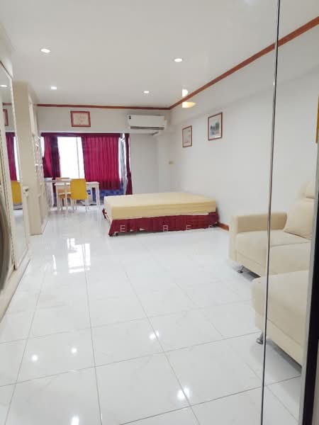 Laemtong Serviced Apartment, Chon Buri (Pattaya), 139-2/1 Sukhumvit Rd., Si Racha, Chon Buri (Pattaya), 1 Bedroom, 44 sqm, Condo For Sale, by The Best Property เขม, 500502820 - DDproperty.com