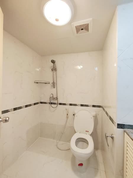 Laemtong Serviced Apartment, Chon Buri (Pattaya), 139-2/1 Sukhumvit Rd., Si Racha, Chon Buri (Pattaya), 1 Bedroom, 44 sqm, Condo For Sale, by The Best Property เขม, 500502820 - DDproperty.com