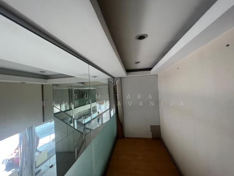Building for rent Victory Monument, Phaya Thai, Bangkok, Phaya Thai, Bangkok, , 830 sqm, Shophouse For Rent, by Sumitara Sampattavanija, 500502824 - DDproperty.com