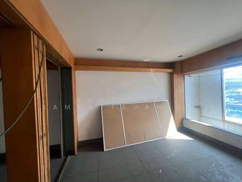 Building for rent Victory Monument, Phaya Thai, Bangkok, Phaya Thai, Bangkok, , 830 sqm, Shophouse For Rent, by Sumitara Sampattavanija, 500502824 - DDproperty.com