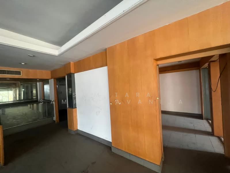 Building for rent Victory Monument, Phaya Thai, Bangkok, Phaya Thai, Bangkok, , 830 sqm, Shophouse For Rent, by Sumitara Sampattavanija, 500502824 - DDproperty.com