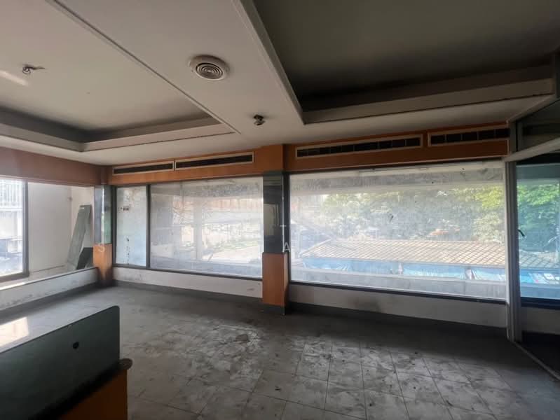 Building for rent Victory Monument, Phaya Thai, Bangkok, Phaya Thai, Bangkok, , 830 sqm, Shophouse For Rent, by Sumitara Sampattavanija, 500502824 - DDproperty.com