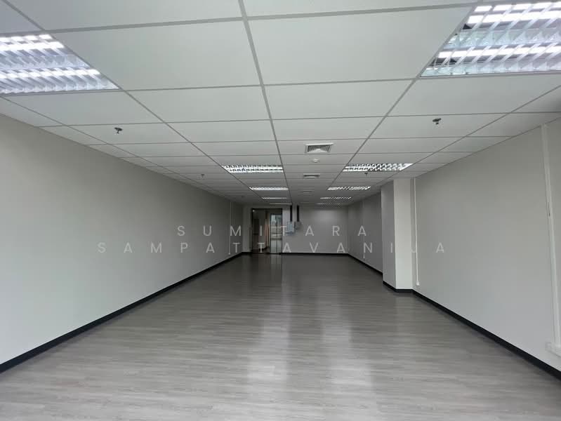 Office for rent Sathorn, Chong nonsi, Bangkok, Yan Nawa, Sathon, Bangkok, , 100 sqm, Office Space For Rent, by Sumitara Sampattavanija, 500502833 - DDproperty.com