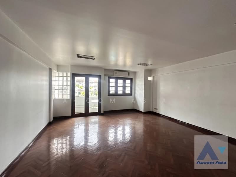 Regent 71 Place, Bangkok, Phra Kanong Nua, Watthana, Bangkok, 4 Bedrooms, 200 sqm, Townhouse For Rent, by Accom Asia, 500502841 - DDproperty.com
