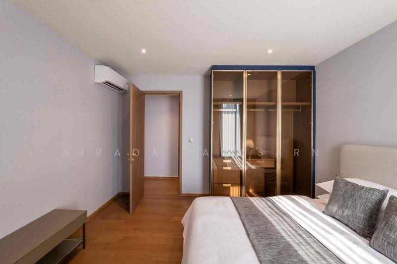 Via 34, Bangkok, 15 Soi Sukhumvit 34, Khong Tan, Khlong Toei, Bangkok, 3 Bedrooms, 151 sqm, Condo For Rent, by Airada Parasarn, 500502843 - DDproperty.com