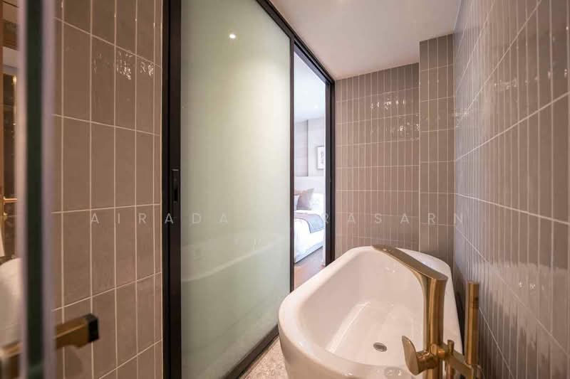 Via 34, Bangkok, 15 Soi Sukhumvit 34, Khong Tan, Khlong Toei, Bangkok, 2 Bedrooms, 92 sqm, Condo For Rent, by Airada Parasarn, 500502854 - DDproperty.com