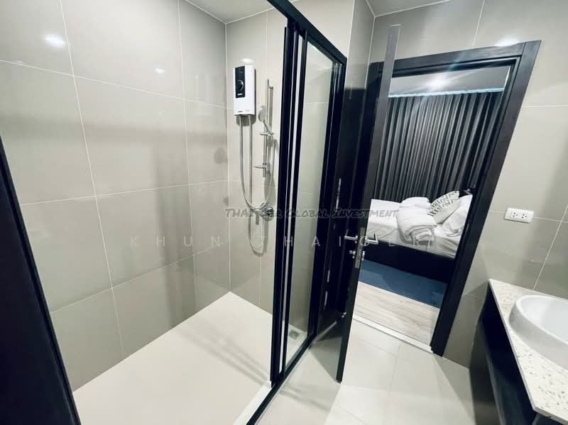 XT Huaikhwang, Bangkok, 244 Ratchadaphisek Road, Huai Khwang, Bangkok, 1 Bedroom, 35 sqm, Condo For Rent, by Khun THAIger, 500502875 - DDproperty.com