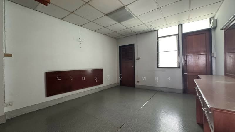 อาคารสำนักงาน พร้อมที่พัก, Bangkok, ถนน สุขุมวิท, Bang Chak, Phra Khanong, Bangkok, , 1,307 sqm, Office Space For Sale, by นวลสุวีร์ พยุง, 500502877 - DDproperty.com