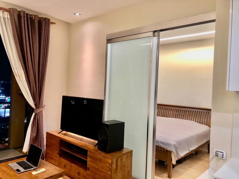 Equinox Phahol Vibha, Bangkok, 345 Paholyothin Road, Jom Phon, Chatuchak, Bangkok, 1 Bedroom, 40 sqm, Condo For Sale, by Narupon Jongmanwattana, 500502908 - DDproperty.com