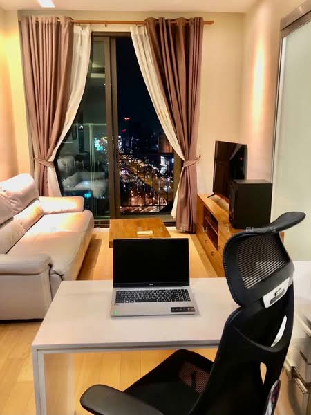 Equinox Phahol Vibha, Bangkok, 345 Paholyothin Road, Jom Phon, Chatuchak, Bangkok, 1 Bedroom, 40 sqm, Condo For Sale, by Narupon Jongmanwattana, 500502908 - DDproperty.com