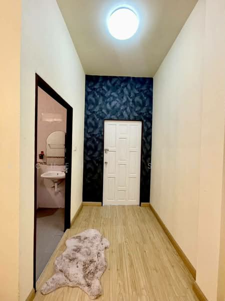 Two-story townhome for rent near Lotus Songkhla. 2 bedrooms, fully furnished, ready to move in. Rent, Songkhla, Khao Rup Chang, Muang Songkhla, Songkhla, 2 Bedrooms, 80 sqm, Townhouse For Rent, by Rachen Nopsuwan, 500502910 - DDproperty.com