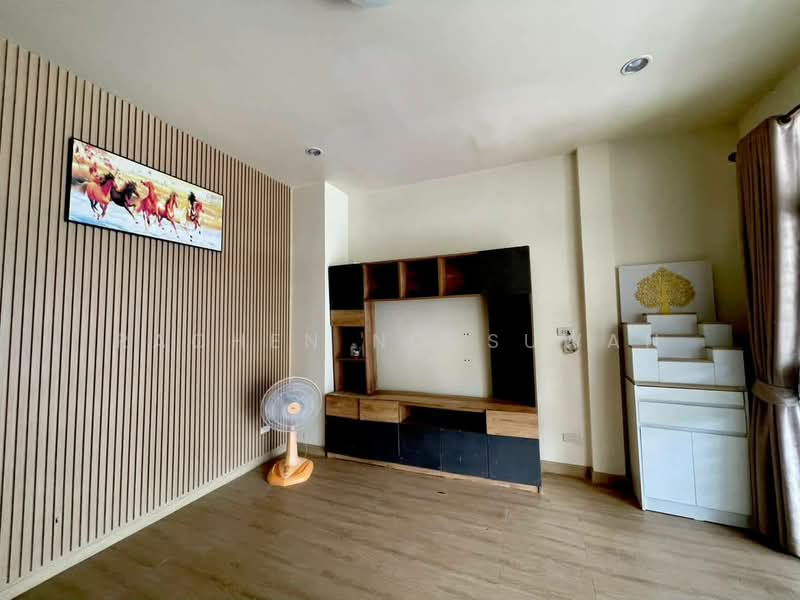 Two-story townhome for rent near Lotus Songkhla. 2 bedrooms, fully furnished, ready to move in. Rent, Songkhla, Khao Rup Chang, Muang Songkhla, Songkhla, 2 Bedrooms, 80 sqm, Townhouse For Rent, by Rachen Nopsuwan, 500502910 - DDproperty.com